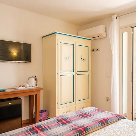 فندق مبيت وإفطار Piana 4*